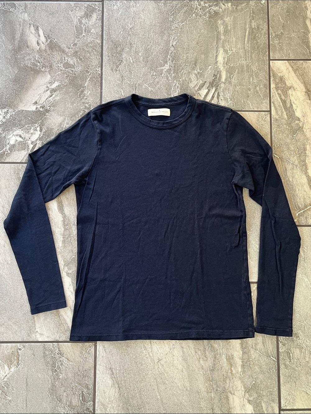 💙 Imogene And Willie Long Sleeve Tee Shirt Navy Blue Size Small Cotton